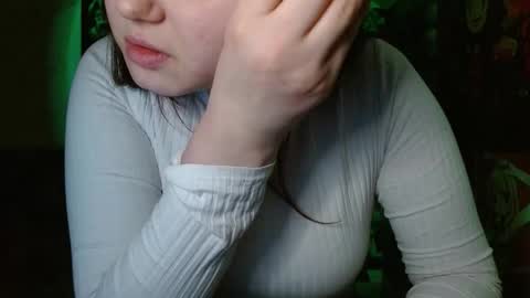 little secret online show from February 2026 06:09:01 AM