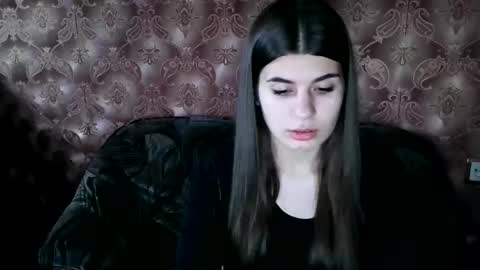 leraberry online show from June 2026 05:25:01 PM