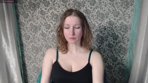 Snapshot of lesanamagic chatting on December 2024 07:52:02 PM LesanaMagic online show from December 2024 07:52:02 PM