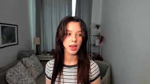 Bella online show from October 2025 08:25:02 AM