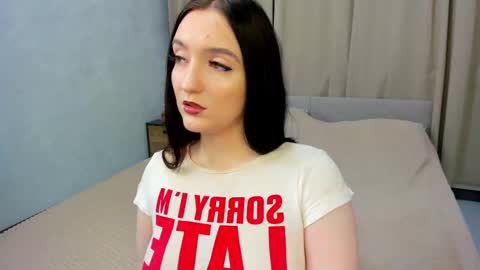 Snapshot of lesley_wins chatting on November 2025 04:23:02 AM Lesley online show from November 2025 04:23:02 AM