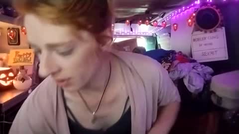 LesleyGumGrass- The Boring Trans girl online show from October 2025 02:15:02 PM