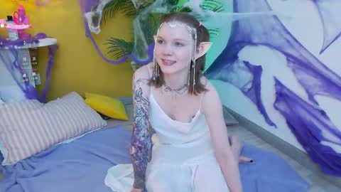 Lessy online show from October 2025 03:03:02 AM