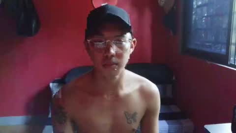 Snapshot of lesteryooo chatting on March 2026 08:03:02 AM lesteryooo online show from March 2026 08:03:02 AM