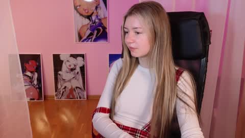 Snapshot of lettablush chatting on December 2024 07:27:02 PM letta online show from December 2024 07:27:02 PM