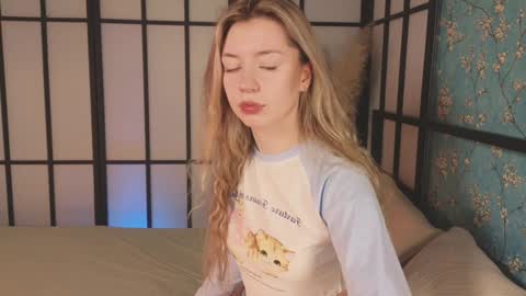 Snapshot of lettablush chatting on January 2025 12:17:02 PM letta online show from January 2025 12:17:02 PM