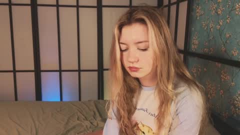 Snapshot of lettablush chatting on January 2025 03:21:01 PM letta online show from January 2025 03:21:01 PM