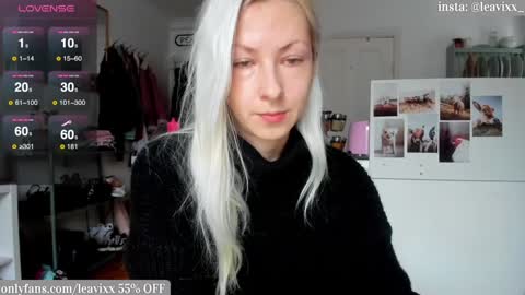 Snapshot of leusee chatting on December 2024 09:47:02 AM LeaVixx online show from December 2024 09:47:02 AM