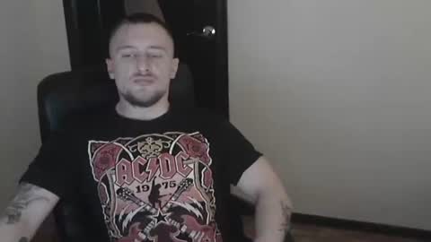 lev1ngston online show from January 2025 02:03:02 AM