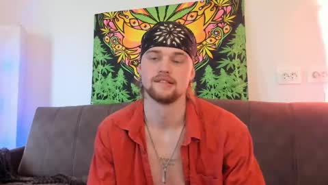 Snapshot of lev_miller chatting on May 2026 05:26:02 AM lev_miller online show from May 2026 05:26:02 AM