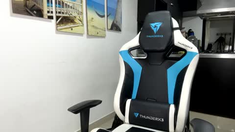 Snapshot of levelingg chatting on January 2025 03:41:02 AM levelingg online show from January 2025 03:41:02 AM