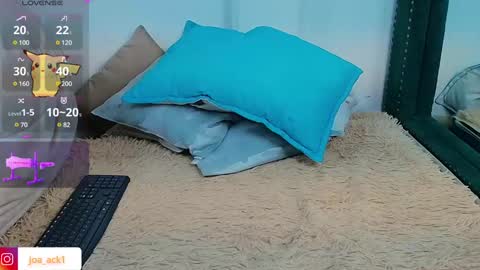 Levi  online show from February 2025 09:48:01 PM