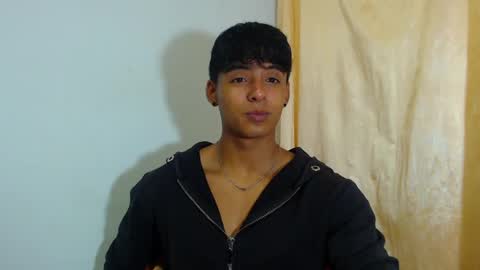 i  am lewis ly EDUARDO MEMDOZA15 online show from May 2026 03:30:02 PM