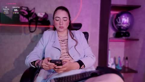 lexavega_ online show from June 2026 05:15:02 PM