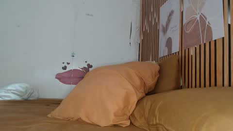 lexianna online show from July 2026 01:33:01 AM
