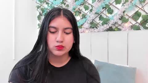 Gabrielle online show from November 2025 10:58:01 AM