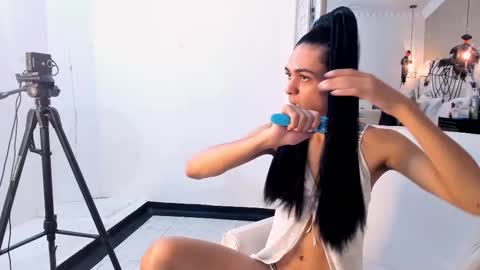 LexiiBoling online show from October 2025 12:16:02 PM