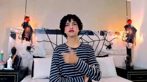 LexiiBoling online show from October 2025 12:39:01 PM