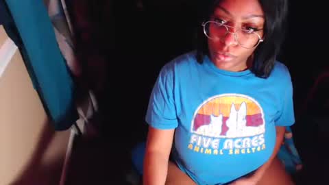 Snapshot of lexijaynex chatting on February 2025 09:45:02 AM LEXIJAYNE online show from February 2025 09:45:02 AM