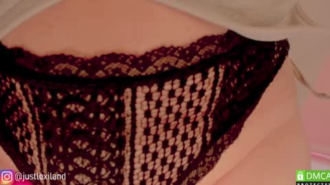 Lexi FOLLOW ME  online show from December 2024 06:49:02 PM