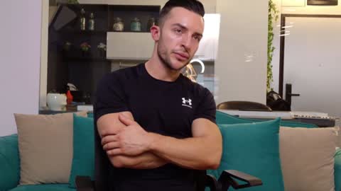 Askme online show from December 2024 05:08:01 PM