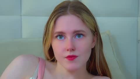Snapshot of lexireadway chatting on June 2026 11:02:01 AM Lexi online show from June 2026 11:02:01 AM