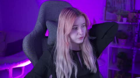 Lexi Wenford NO NUDE GODDESS online show from December 2024 06:31:02 AM