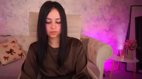 Lexi online show from May 2026 06:43:02 AM