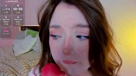 lexi miu online show from April 2026 07:04:02 PM