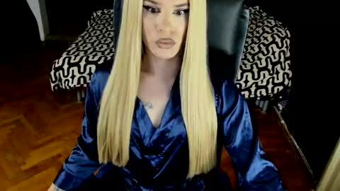 eva lexy you may call me Miss online show from October 2025 04:27:01 PM