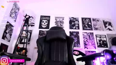 Snapshot of lexyjoyce chatting on February 2026 09:09:02 PM LexyJoyce online show from February 2026 09:09:02 PM