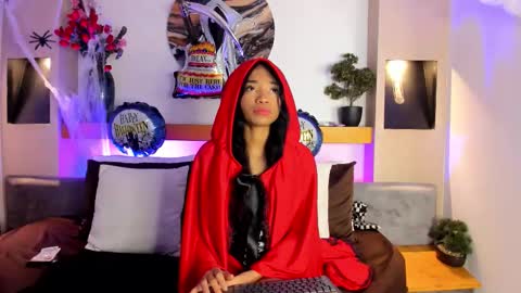 lexyskye online show from November 2025 03:14:02 PM