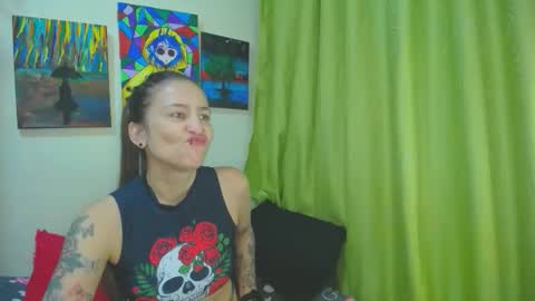 leyla_horny_bg online show from November 2025 01:30:02 AM