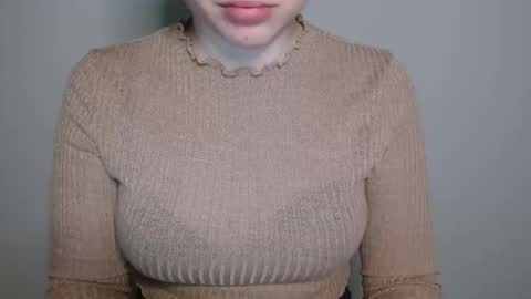 Leyla online show from April 2026 03:39:02 PM