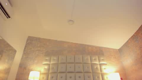 LEZY online show from March 2026 07:53:02 PM