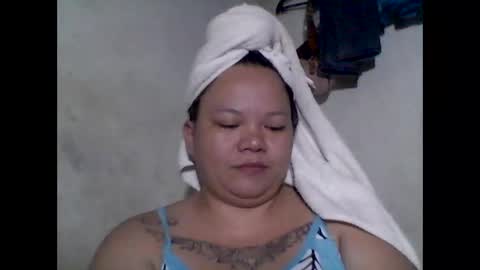 Snapshot of lhiannash33 chatting on September 2025 07:10:02 AM lhiannash33 online show from September 2025 07:10:02 AM