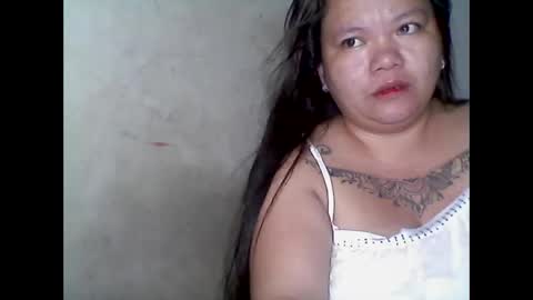 Snapshot of lhiannash33 chatting on November 2025 10:10:02 PM lhiannash33 online show from November 2025 10:10:02 PM