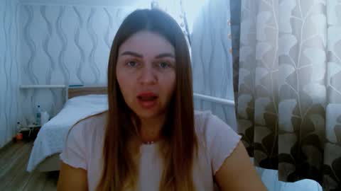 Snapshot of li_lit chatting on February 2026 06:20:02 AM li_lit online show from February 2026 06:20:02 AM