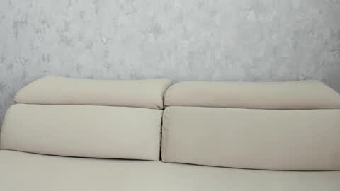 LEANNAA online show from February 2026 05:37:01 AM