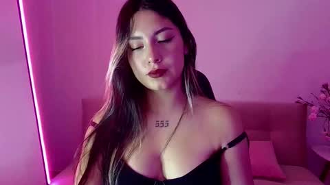 Lia  online show from March 2026 12:49:02 AM