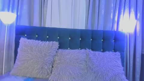 lia__owen online show from May 2026 02:38:01 AM