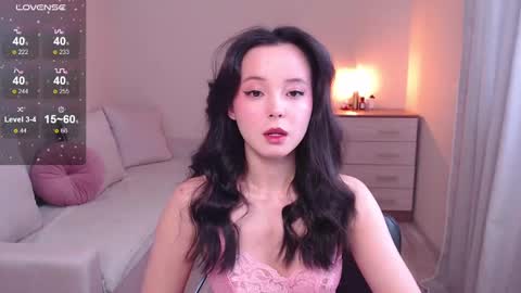 Snapshot of lia_hetty chatting on February 2025 12:25:02 PM L I A online show from February 2025 12:25:02 PM