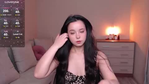 Snapshot of lia_hetty chatting on October 2025 02:27:02 PM L I A online show from October 2025 02:27:02 PM