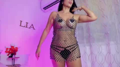 Lia Jhonson online show from March 2026 11:27:02 AM