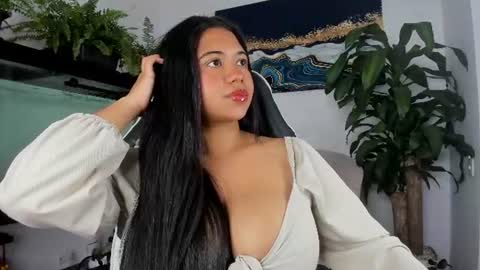 lia_lovelly online show from August 2026 05:27:01 PM