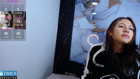 lia summer1 online show from February 2025 12:06:02 PM