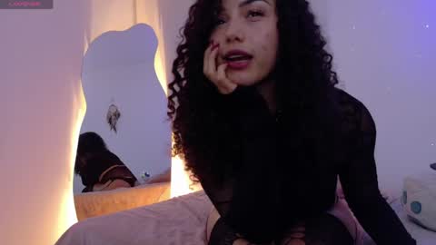 Lia online show from April 2026 11:21:02 PM