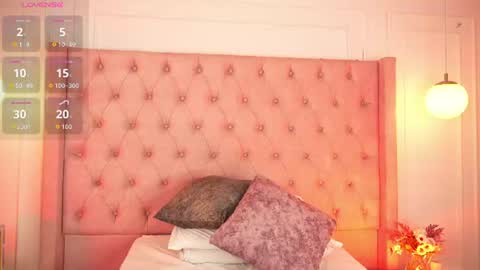 Snapshot of lia_velez_ chatting on July 2026 11:16:02 AM LIA online show from July 2026 11:16:02 AM