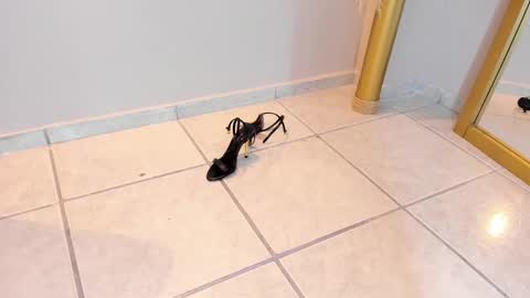 Snapshot of lia_walton__ chatting on March 2025 02:53:02 PM liz walton online show from March 2025 02:53:02 PM