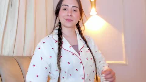 Snapshot of lia_walton__ chatting on October 2025 04:16:02 PM liz walton online show from October 2025 04:16:02 PM